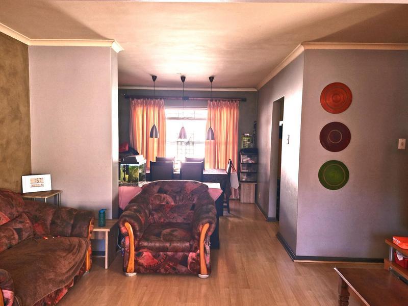 3 Bedroom Property for Sale in Parow North Western Cape